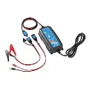 Cargador Blue Smart IP65 12/7(1) 120V NEMA 1-15P R 12VDC 7A Input: 120VAC VICTRON ENERGY BPC120731104R