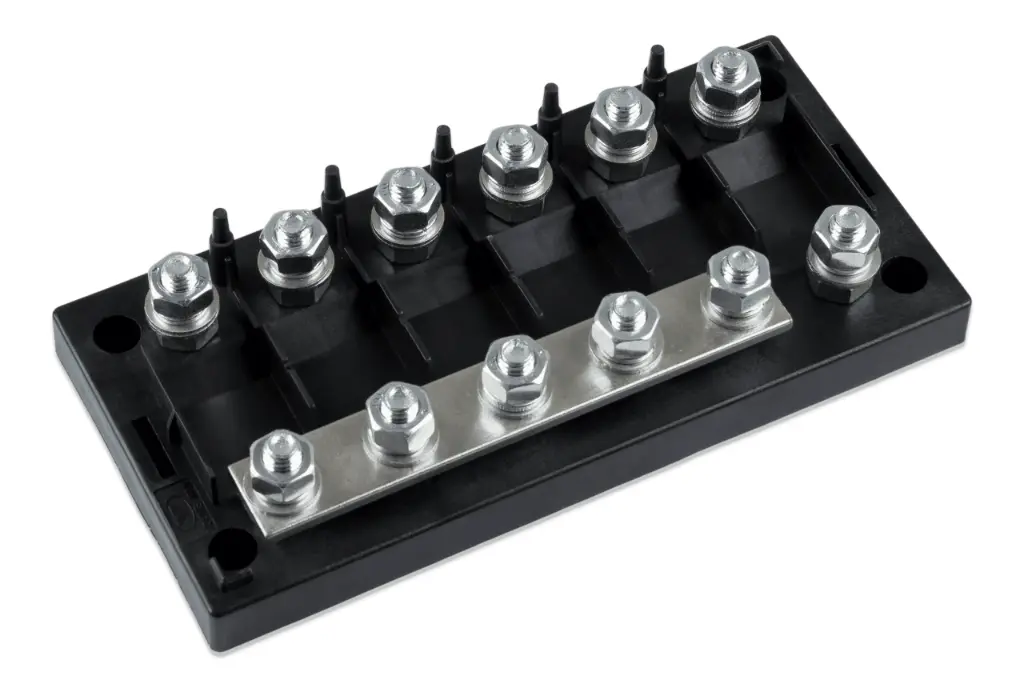 Portafusible de 6 vías para Mega Fusible Modular fuse holder for MEGA-fuse VICTRON ENERGY CIP050060000