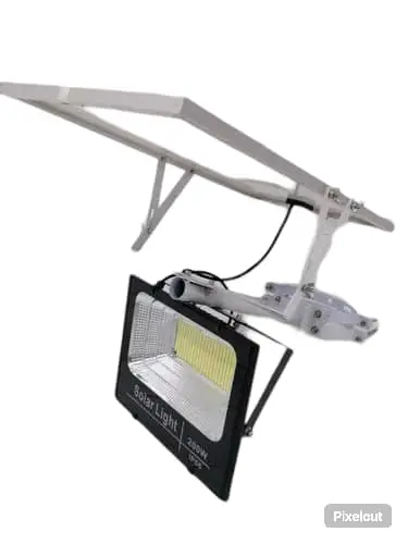 LAMPARA LED 300W CON PANEL Y SOPORTE PARA POSTE